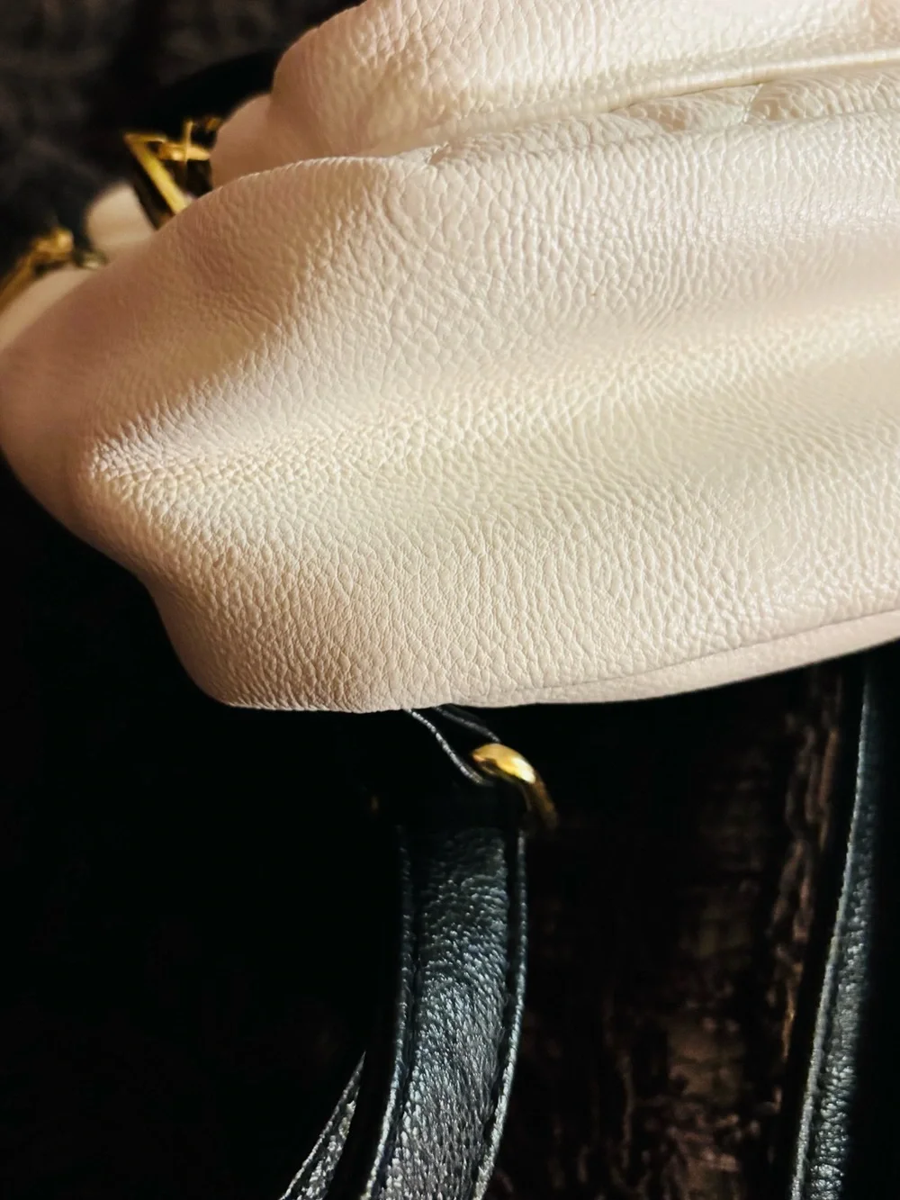Betsey Johnson White and Black Quilted Mini Backpack NWOT - Picture 7 of 10